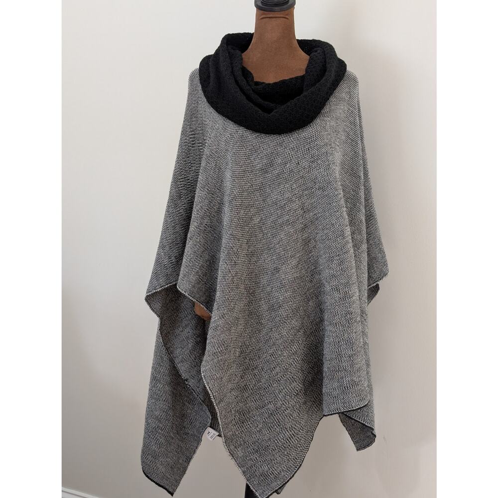 Peruvian Link Alpaca Blend Cowl Neck Poncho One Size Fits Most - Picture 3 of 7